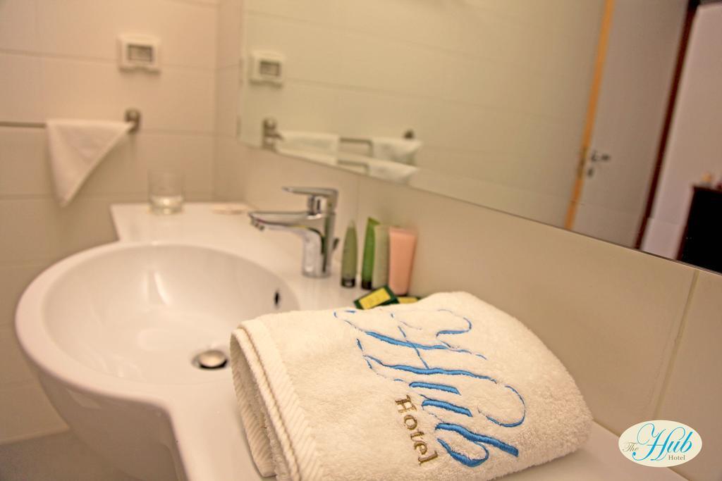 The Hub Hotel New England Стая снимка