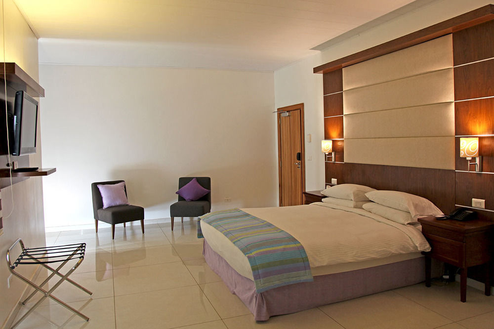 The Hub Hotel New England Екстериор снимка