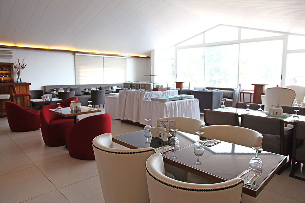 The Hub Hotel New England Екстериор снимка